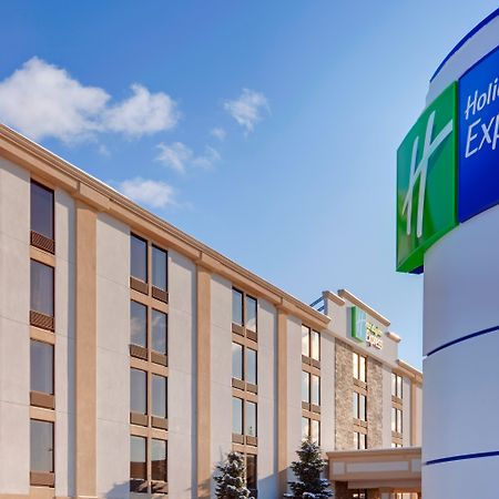 Holiday Inn Express Flint-Campus Area By Ihg Buitenkant foto