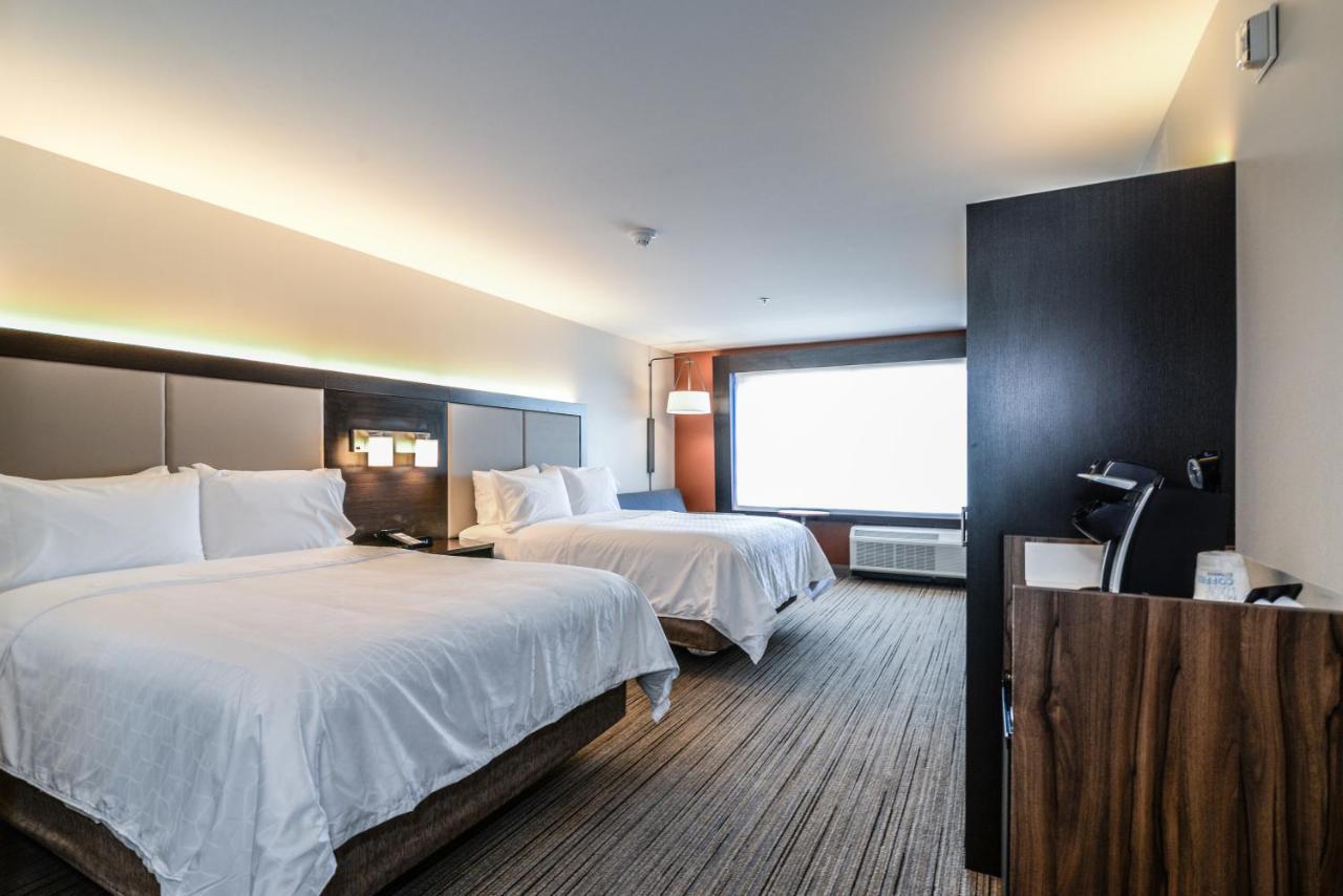 Holiday Inn Express Flint-Campus Area By Ihg Buitenkant foto