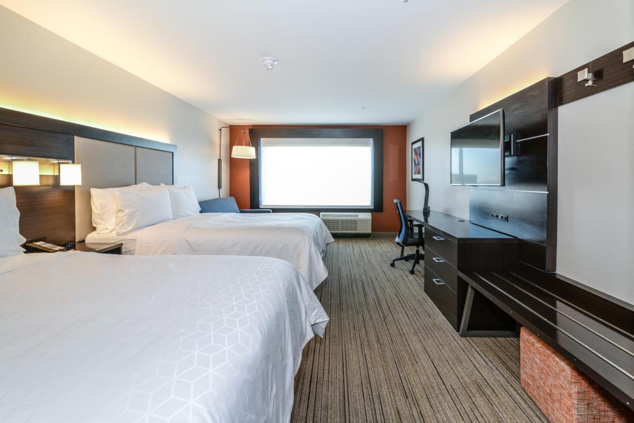 Holiday Inn Express Flint-Campus Area By Ihg Buitenkant foto
