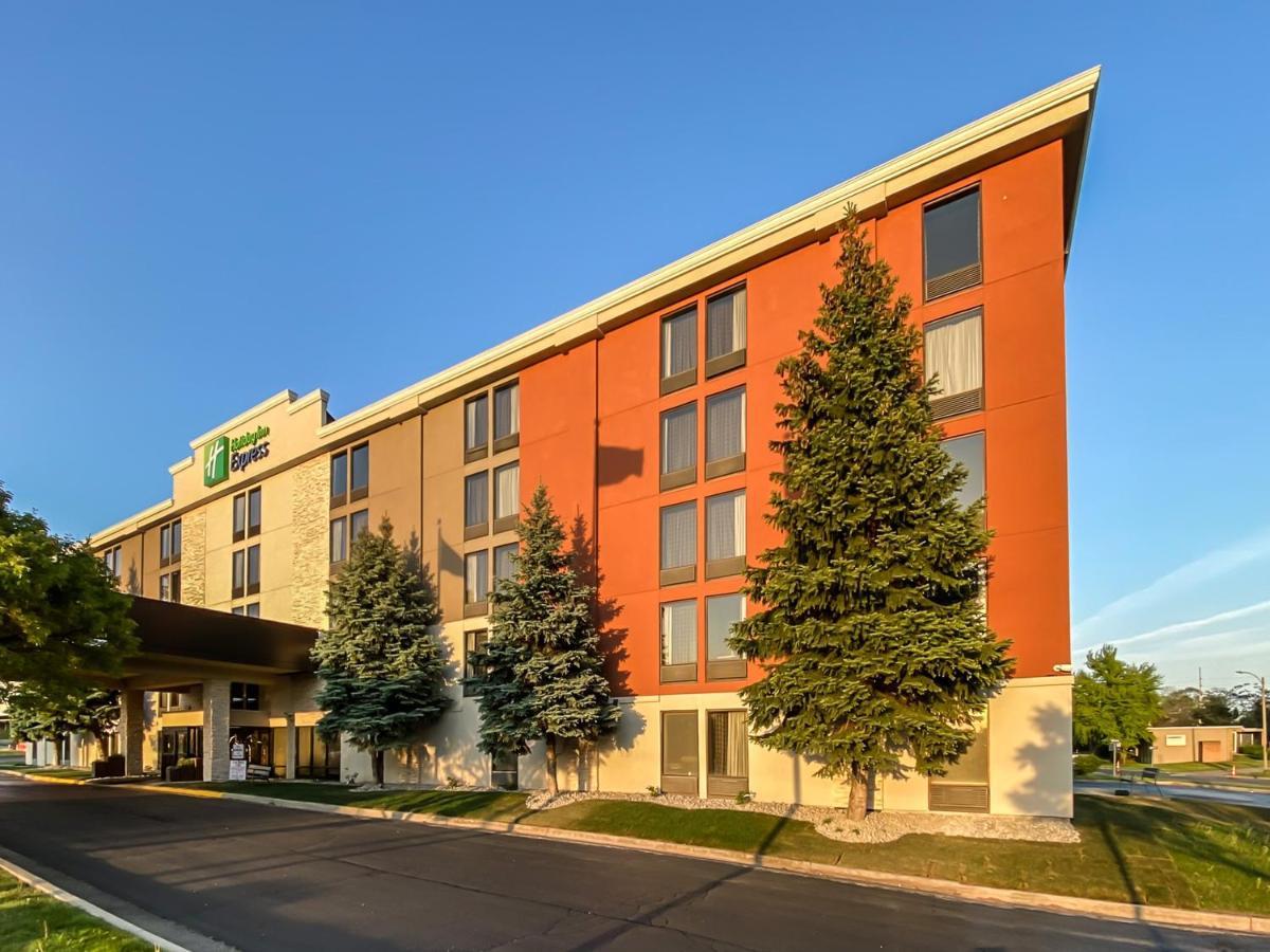 Holiday Inn Express Flint-Campus Area By Ihg Buitenkant foto