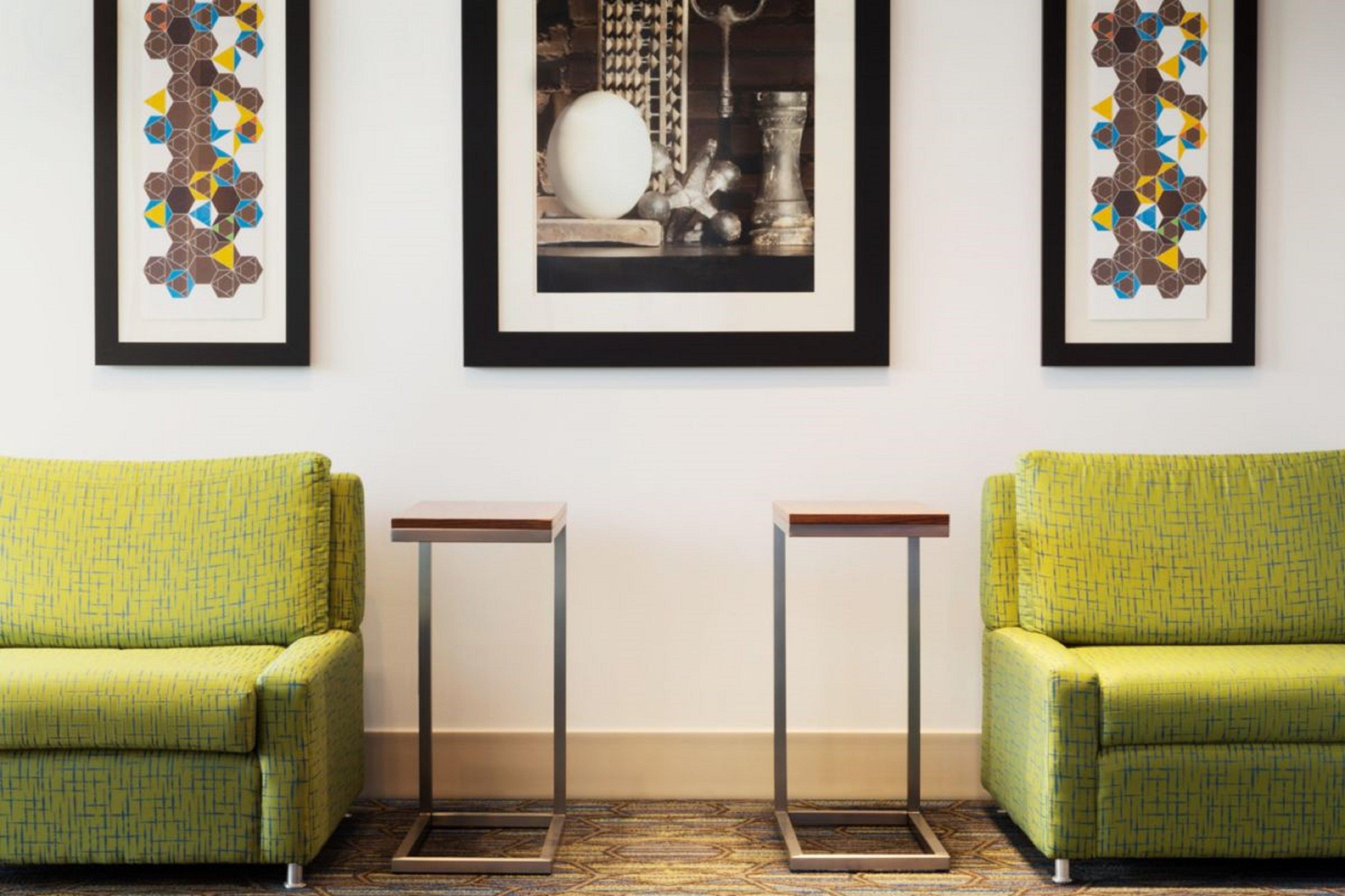 Holiday Inn Express Flint-Campus Area By Ihg Buitenkant foto