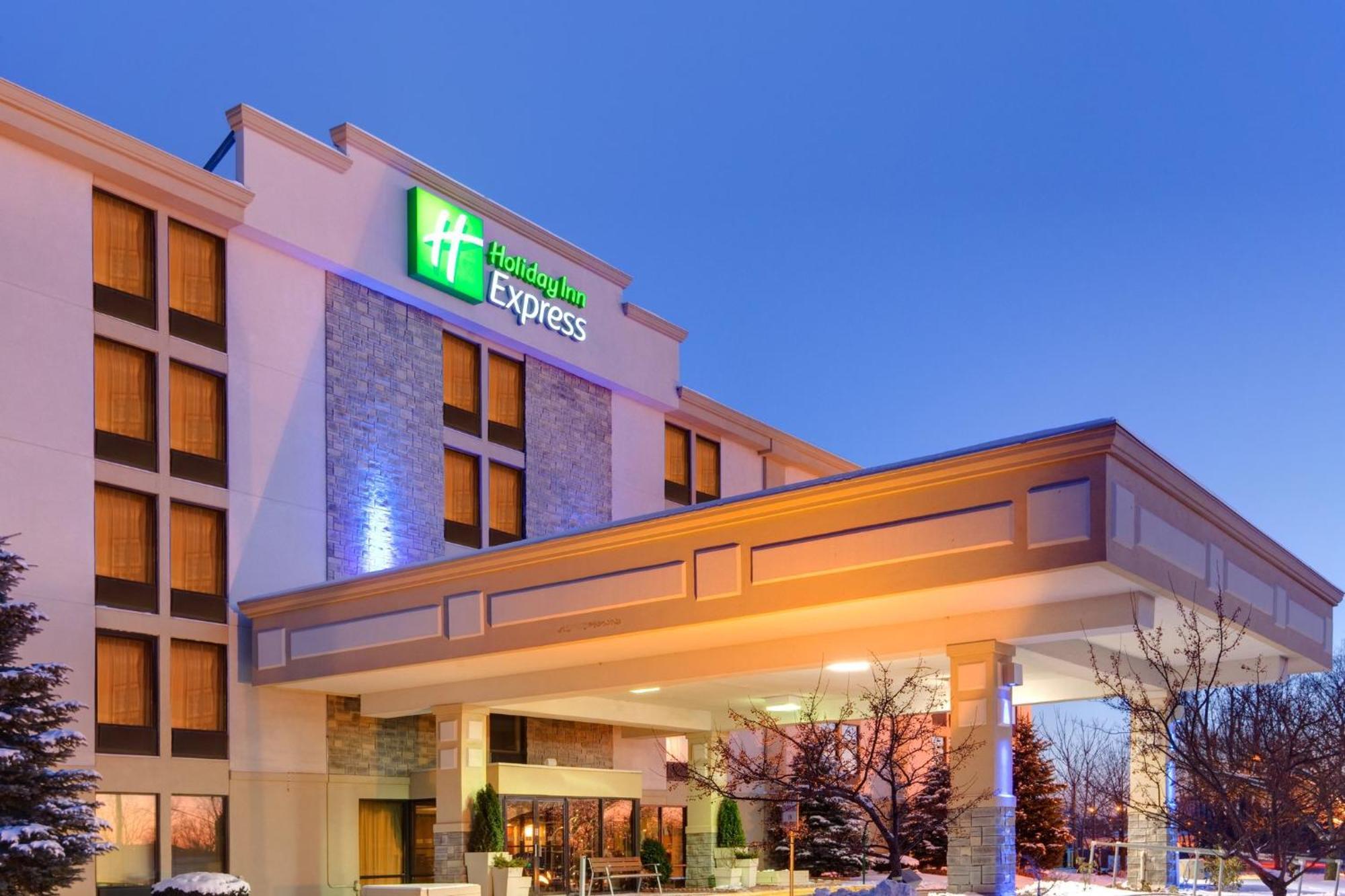 Holiday Inn Express Flint-Campus Area By Ihg Buitenkant foto